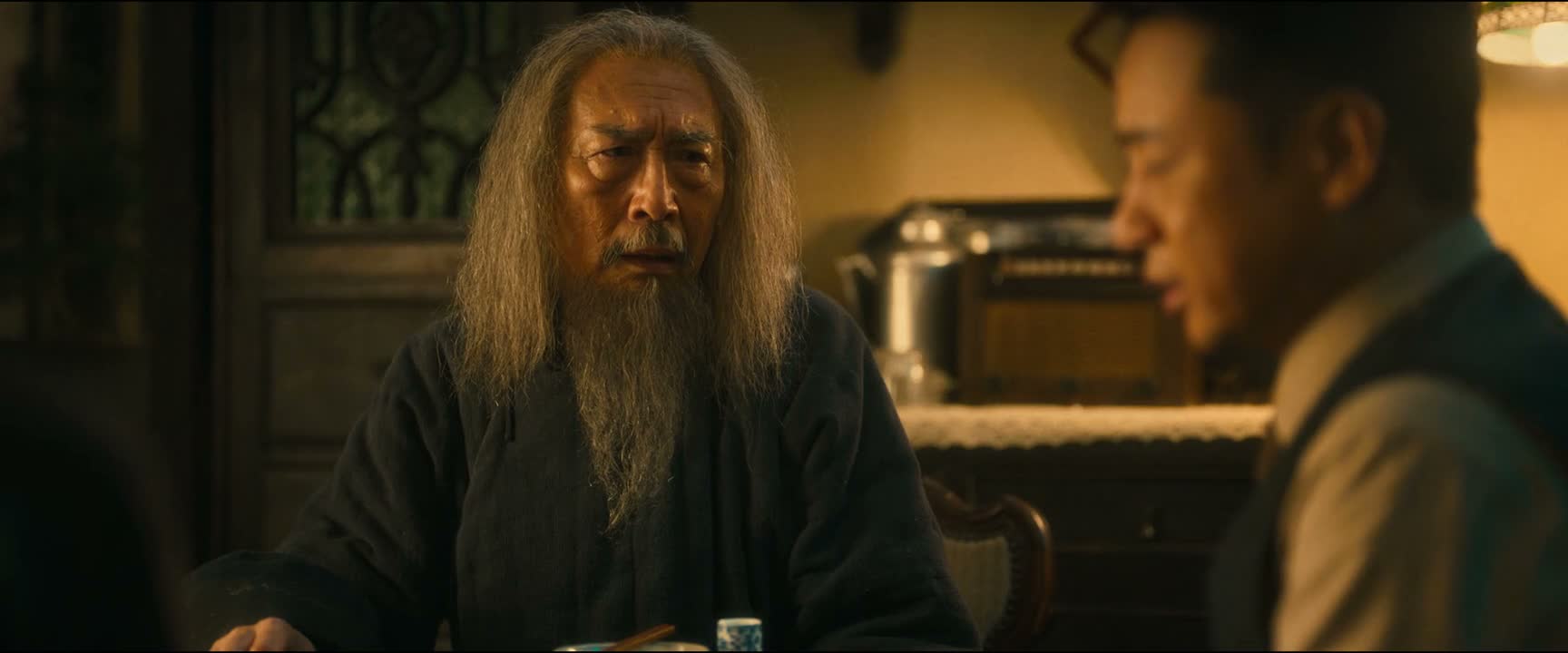 她应该是十有八九