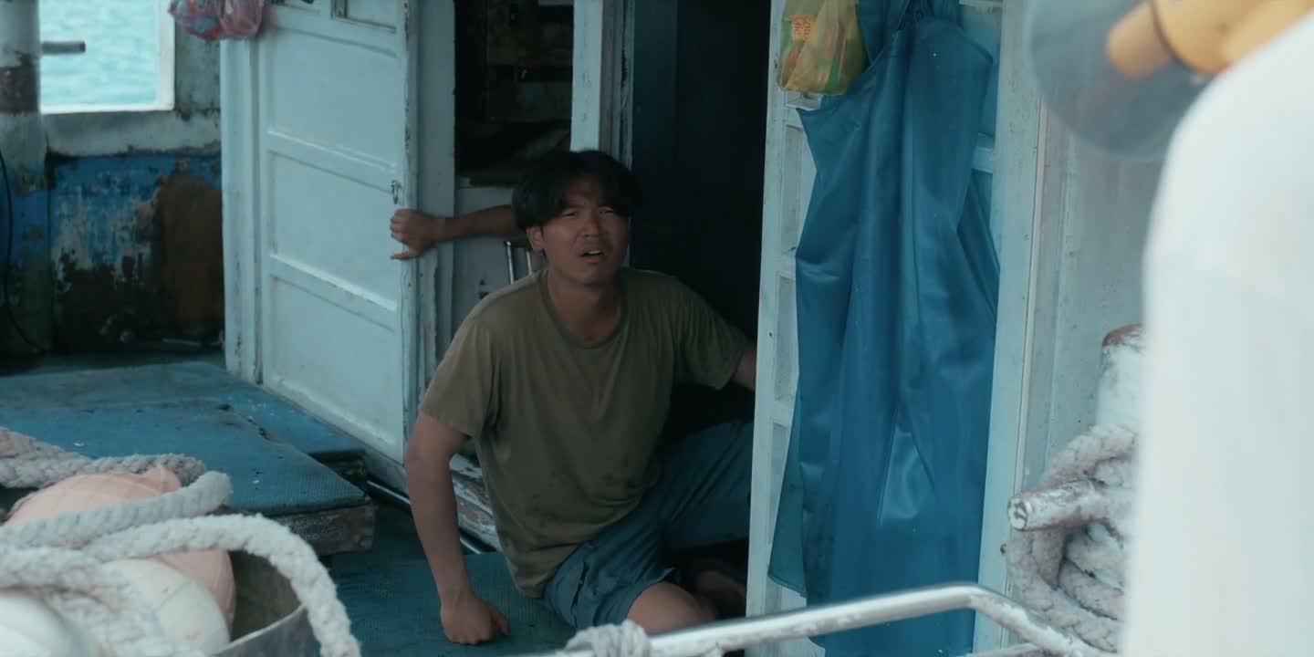 别再睡了啦 颖哥