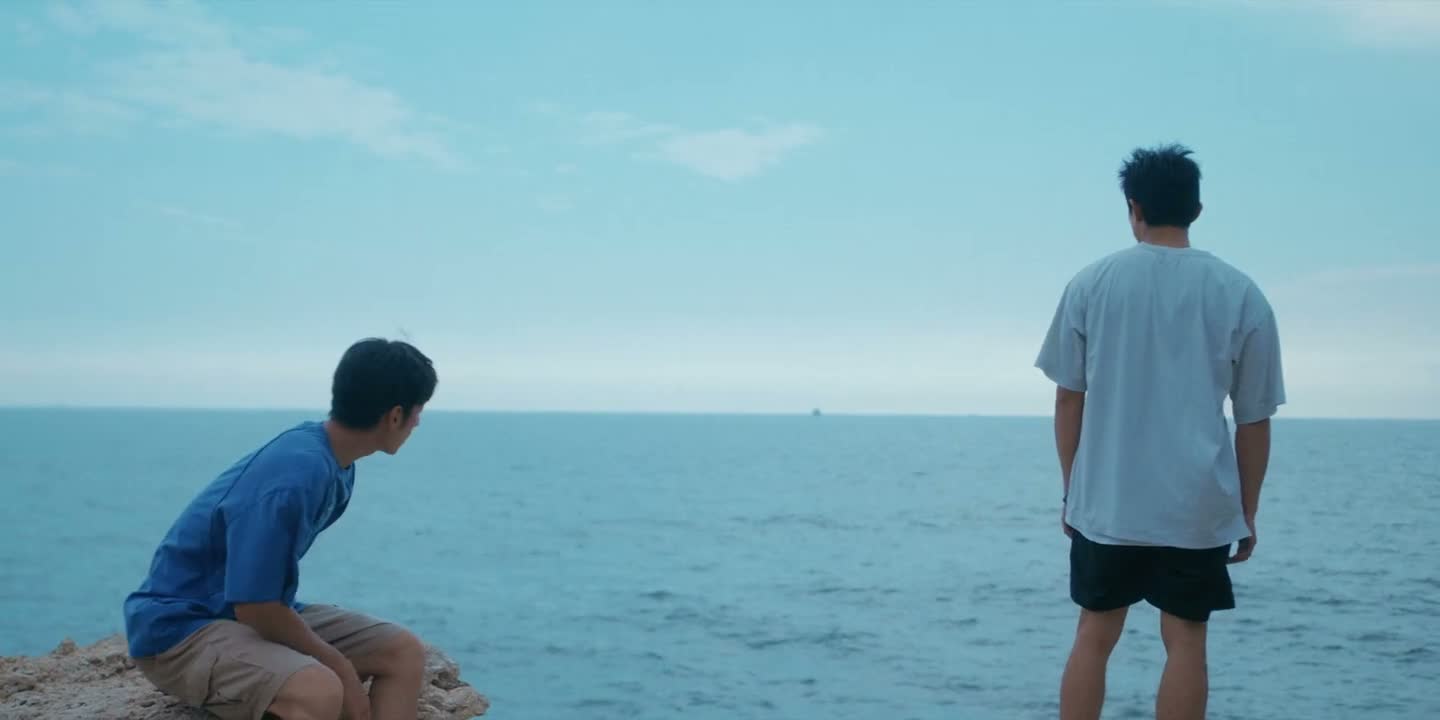 应该就是你把钱赔光的客户吧