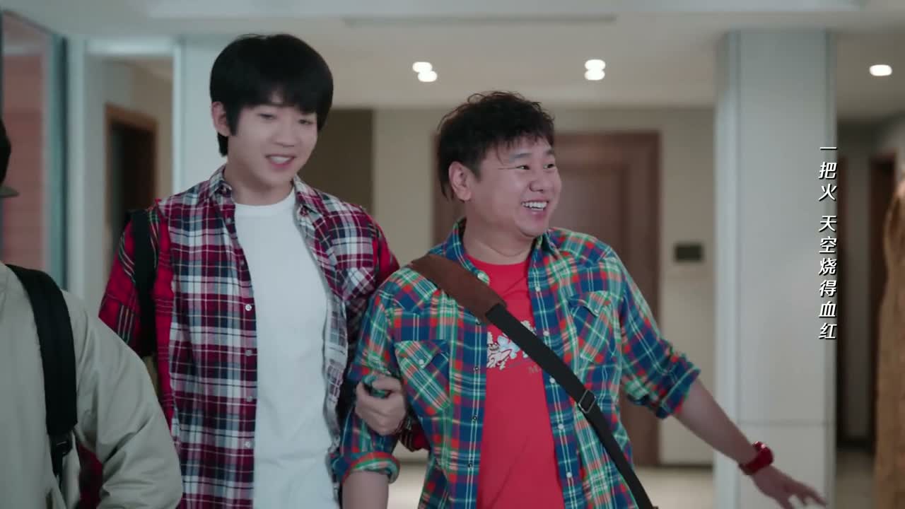 就是 就这条件还加什么班啊 来 时间紧迫