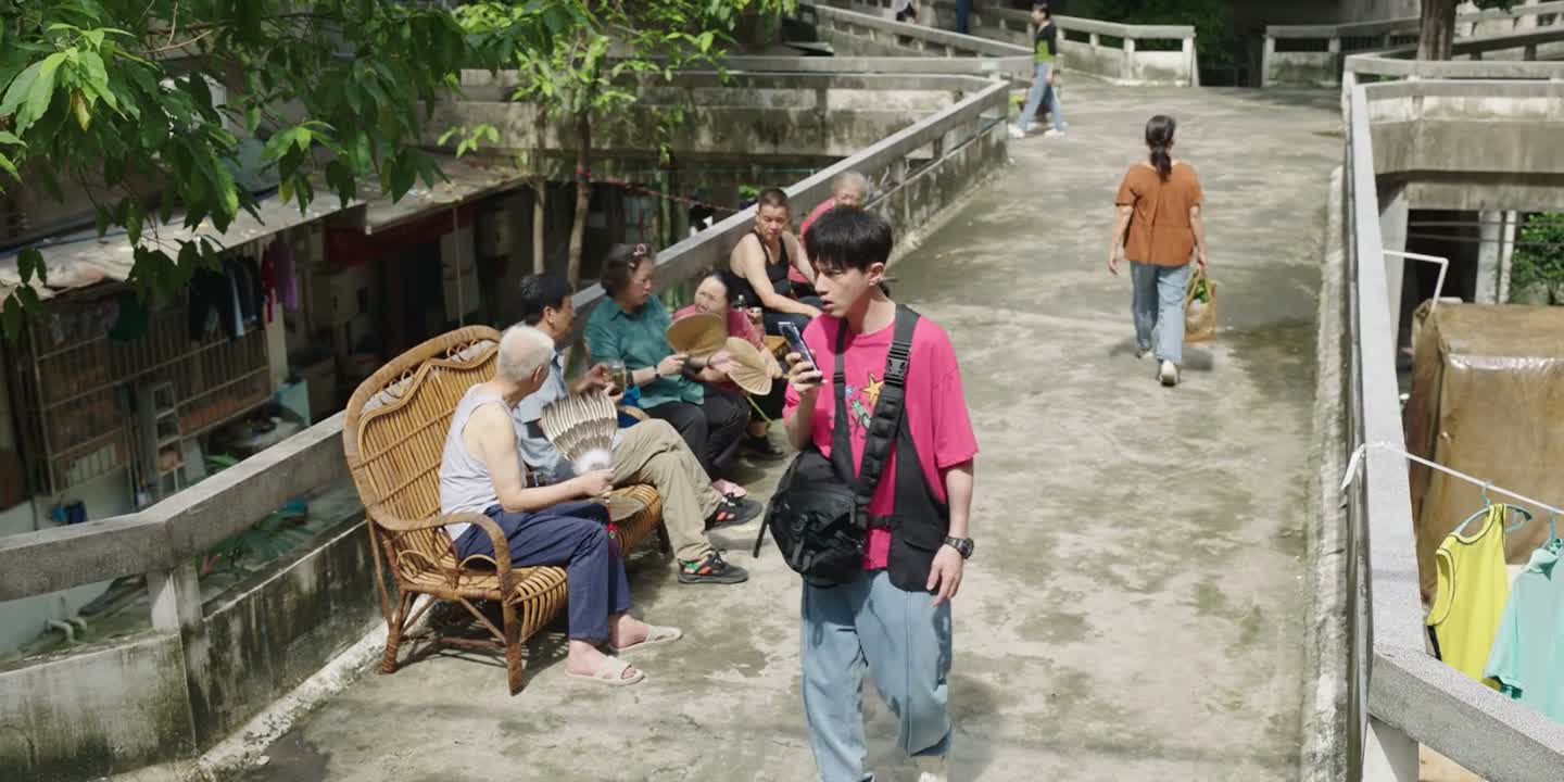 你说他妈妈这才走了几天哪
