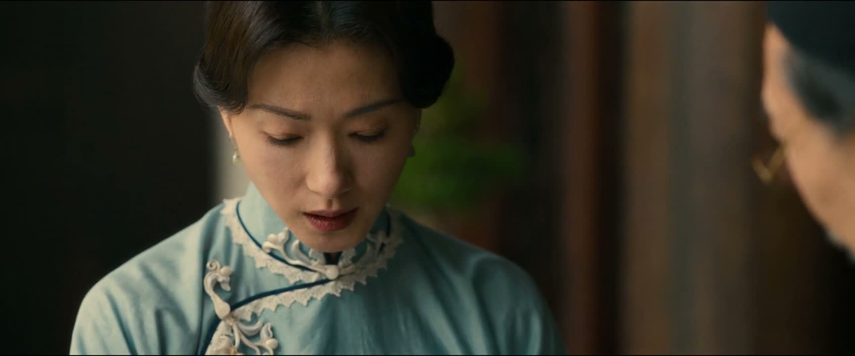 早上起来以后 看着窗外那傻样