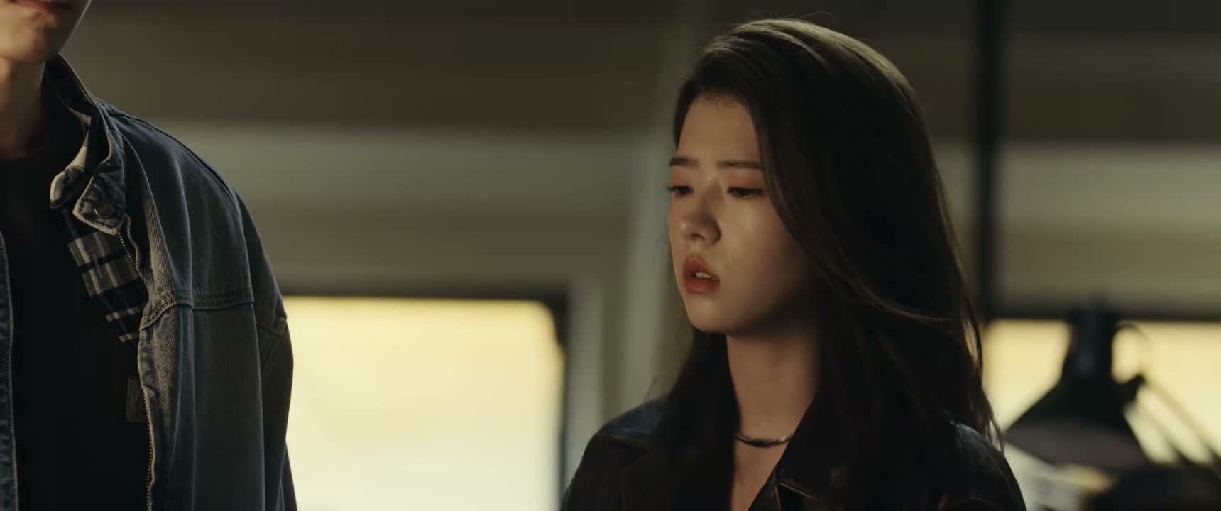 而且我答应过老板了 我就一个字都不会说了