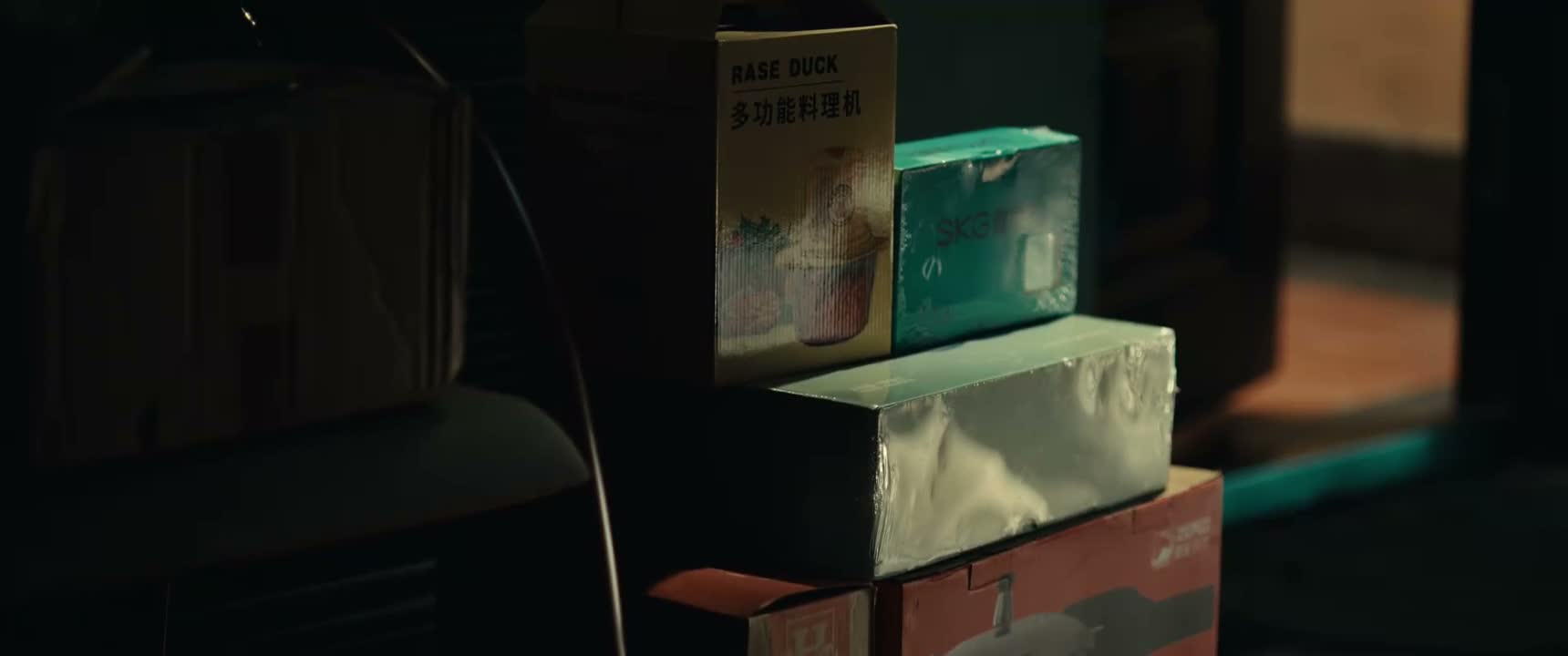 你要是烦的时候给我打电话 我陪你看看房子去
