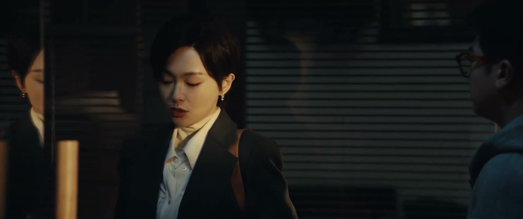 如果没有什么 特别着急的事情的话 就明天再说吧