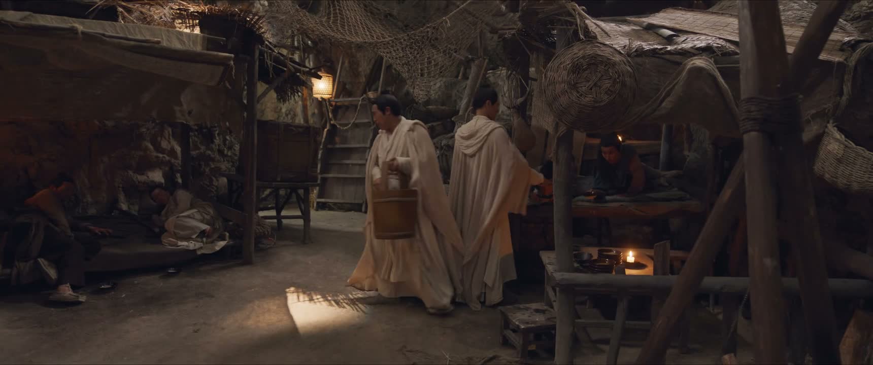 来来来 碗拿过来