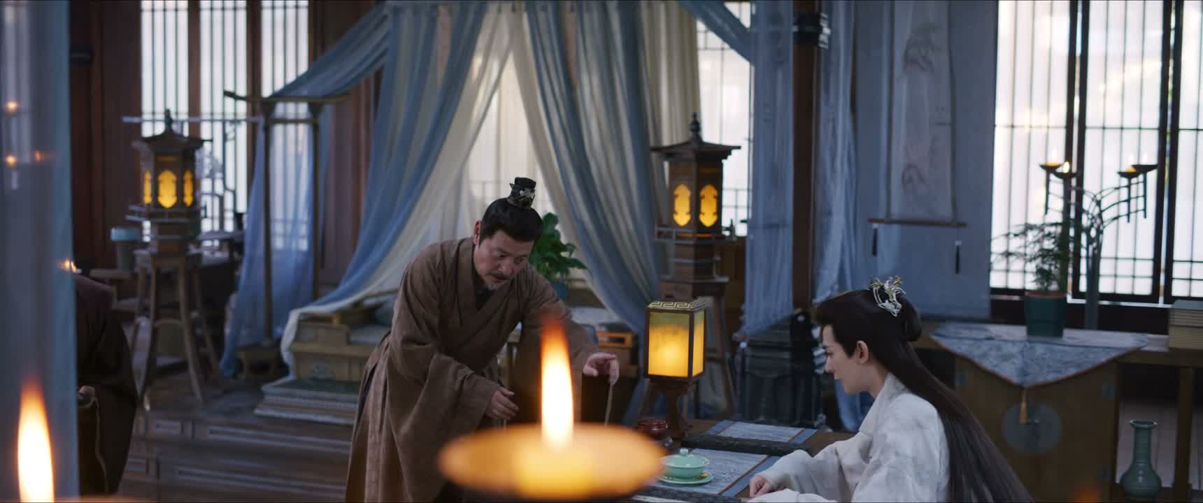 先把参汤喝了 待会凉了