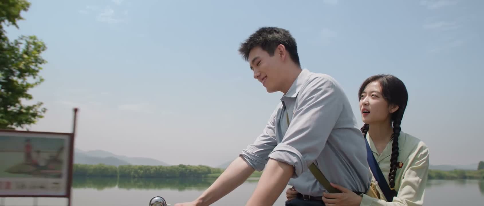 怎么 我来你不高兴啊
