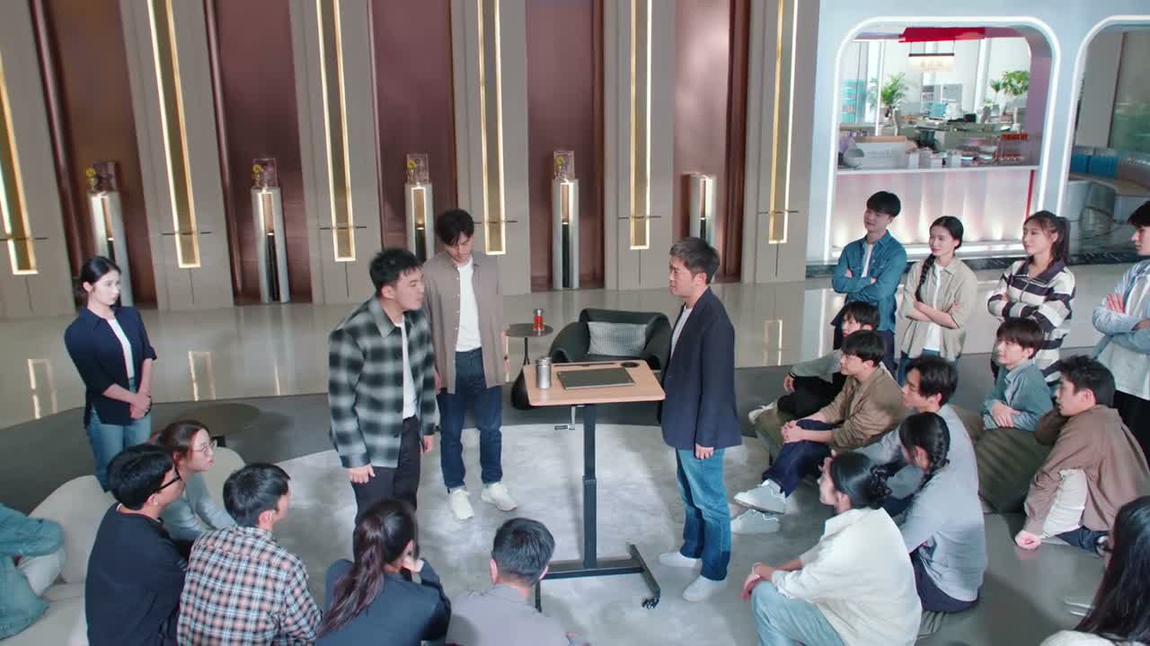 太侮辱人了吧 什么时候轮到你们
