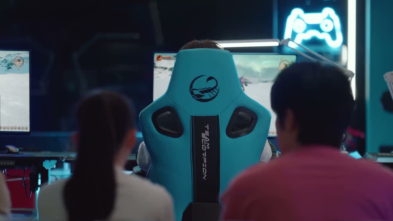要不您说个话吧