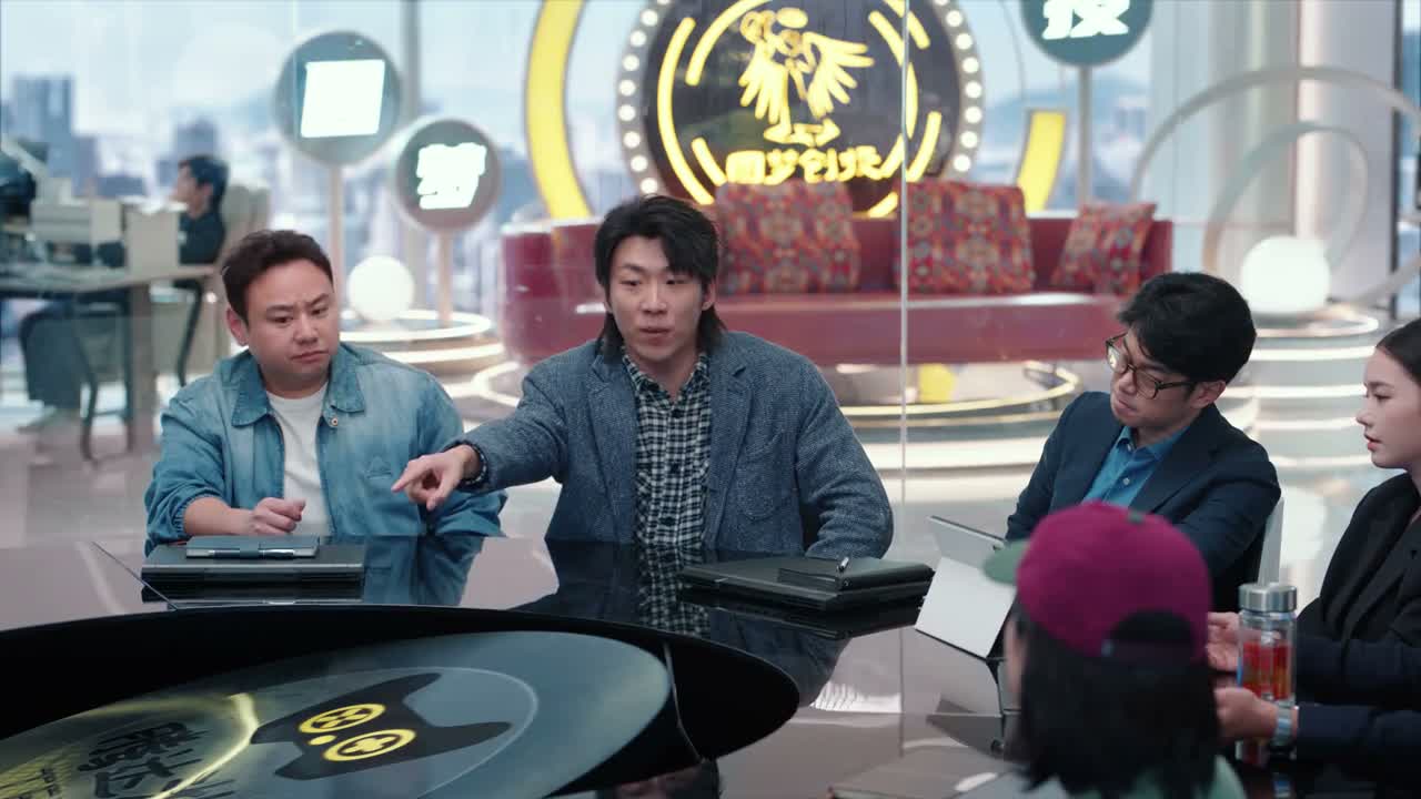 这视频一看就周暮岩那小子 找人做的 黑咱们