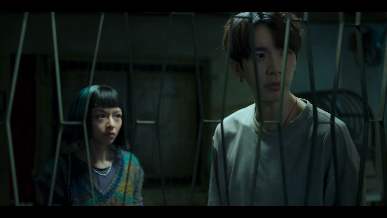就让他随便挑一间吧