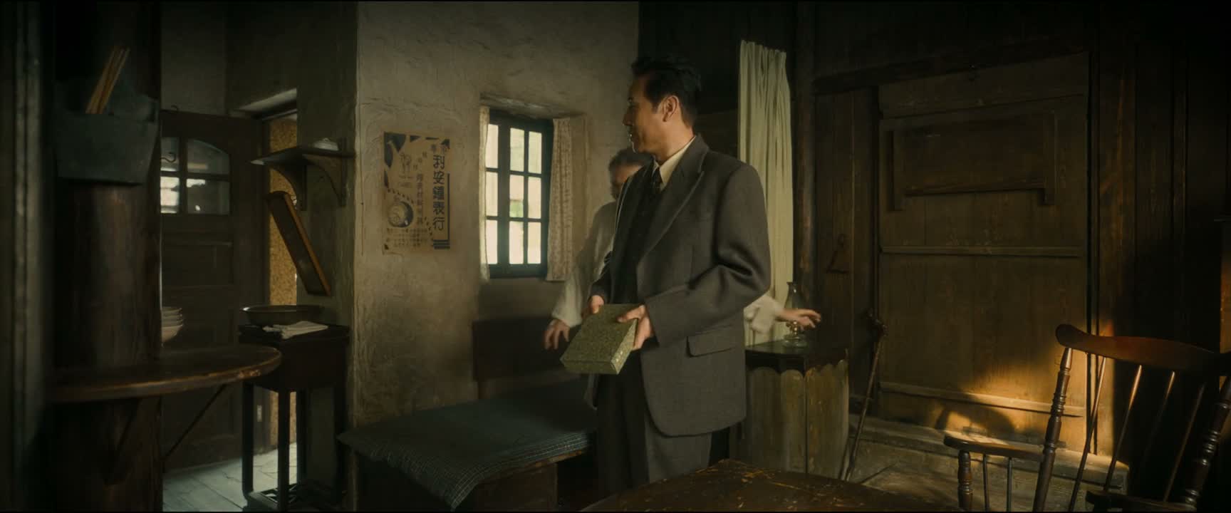 来来来 喝点水
