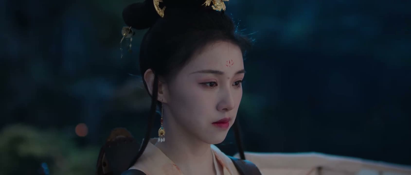如今魔教内斗刚结束