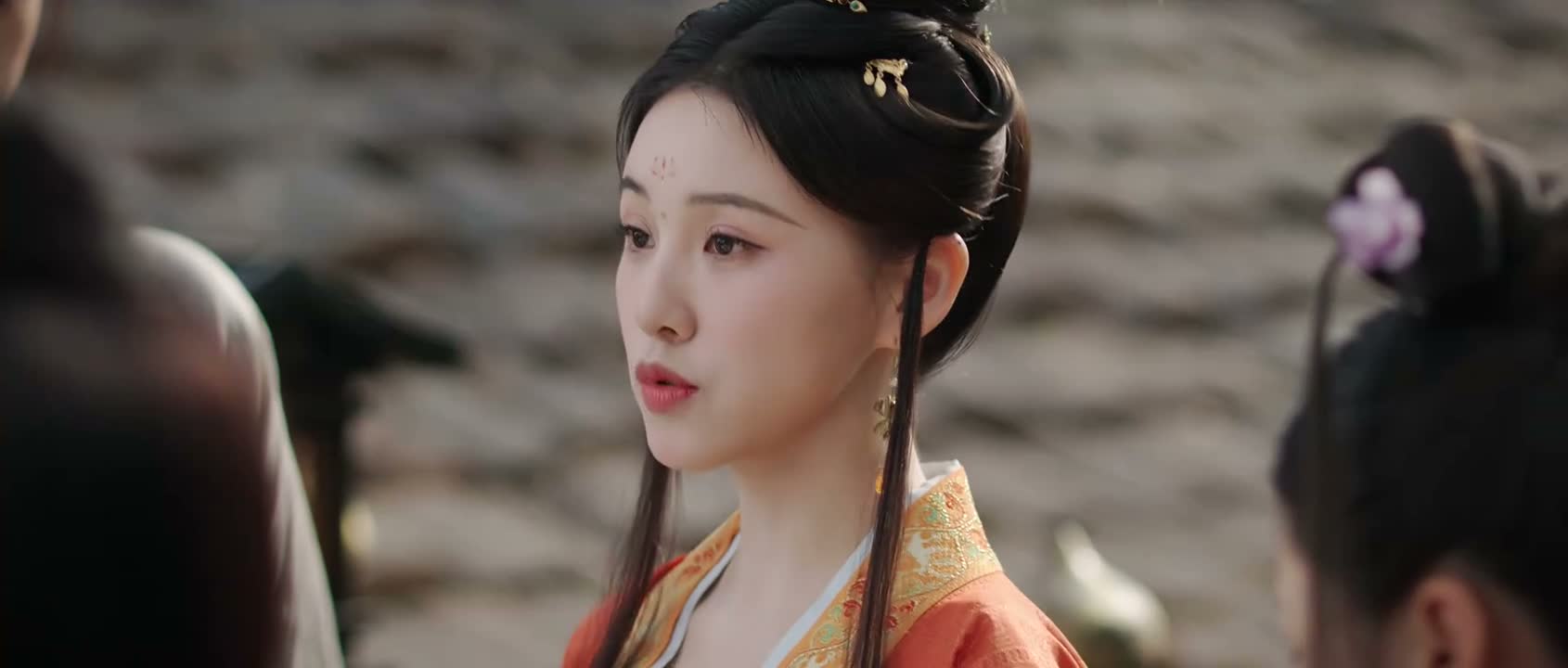 我就不知道郁之哥哥穿什么