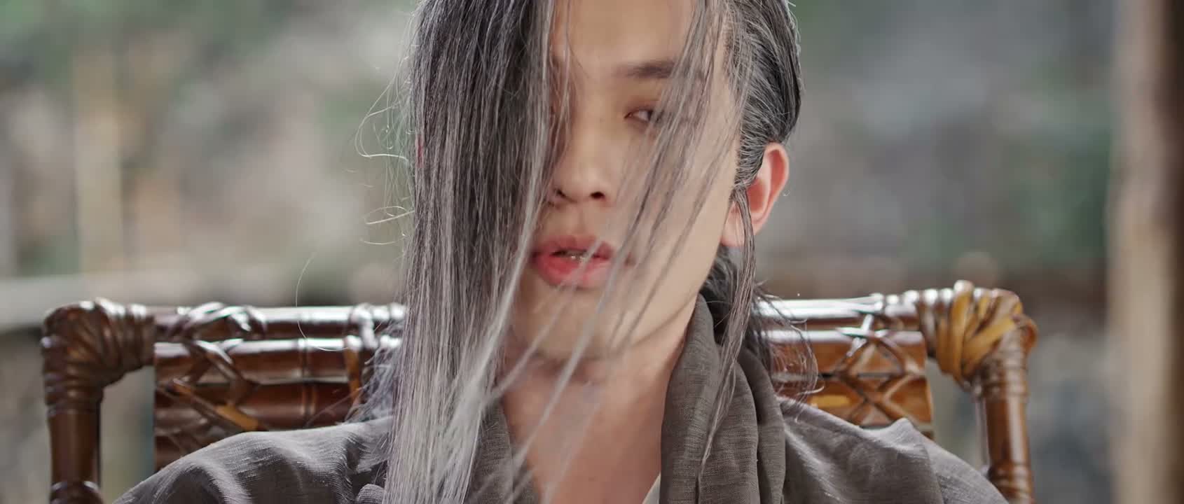 我虽不知道他是谁