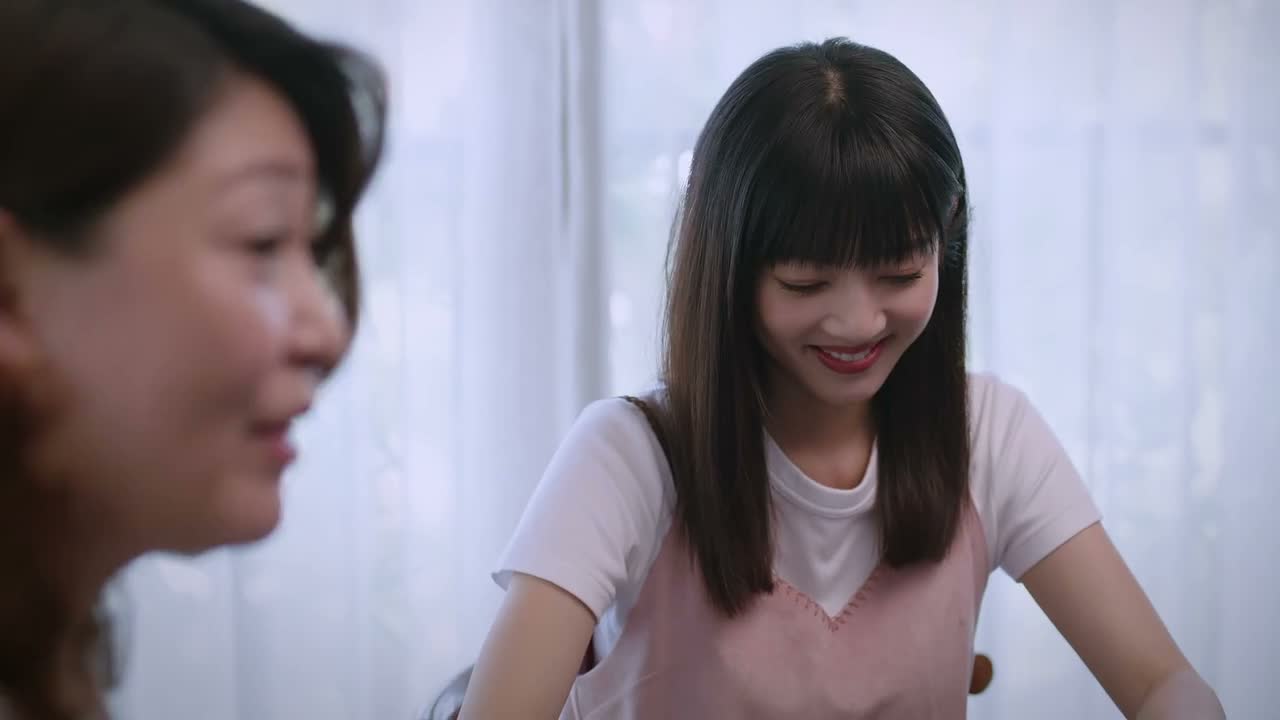 人家那网店生意可好了 可忙了