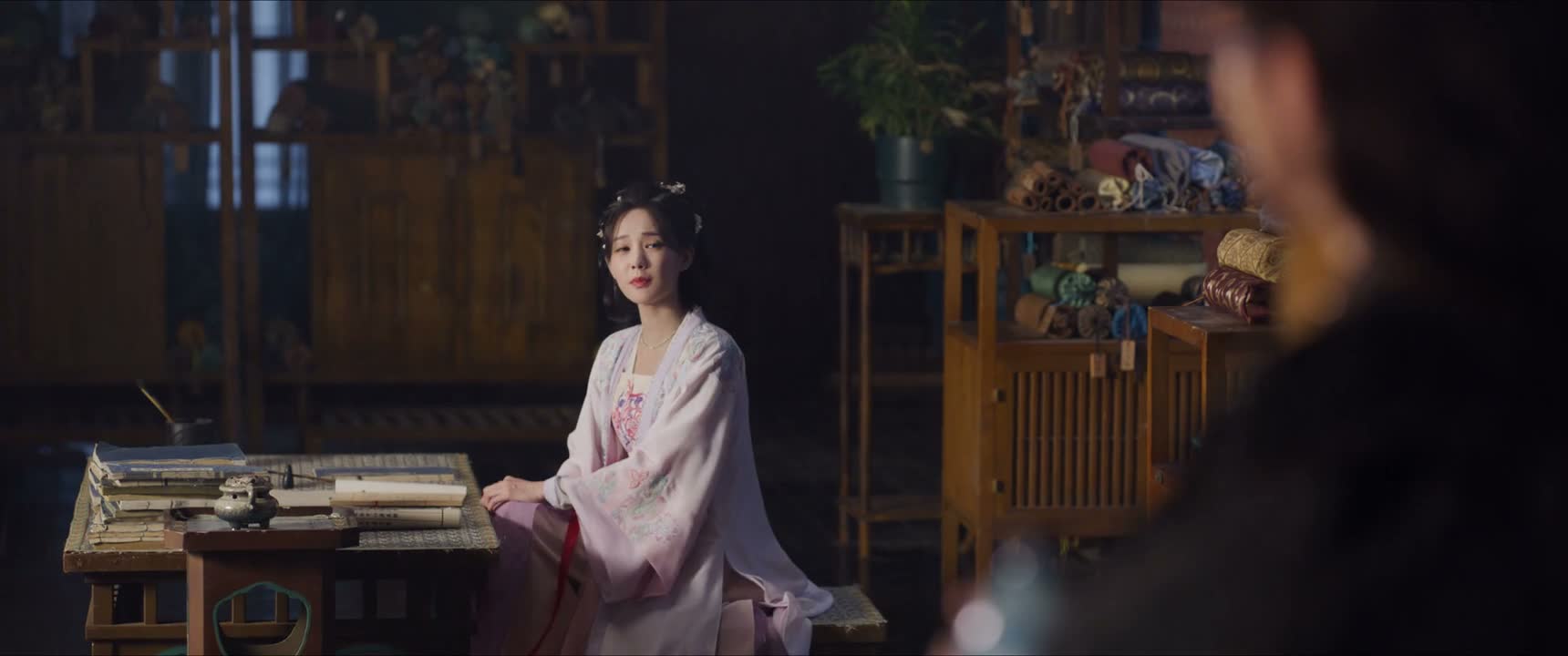 你怎么还没走啊