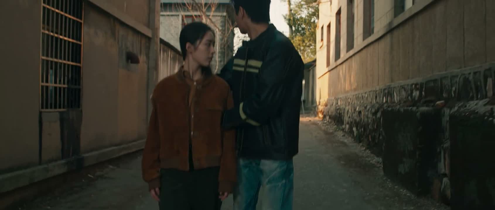 刚才发生什么了