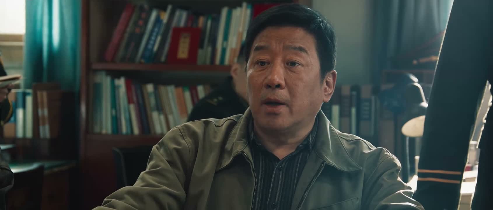 我跟黄亮又不是亲戚