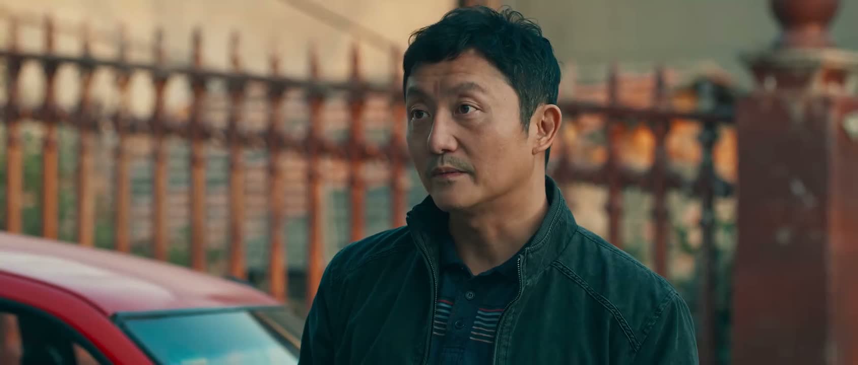 要么一起去自首