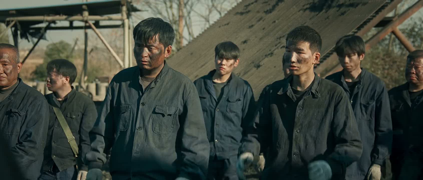 怎么回事怎么还抱头了