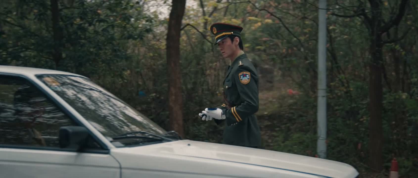 这车本来不是红色的吗