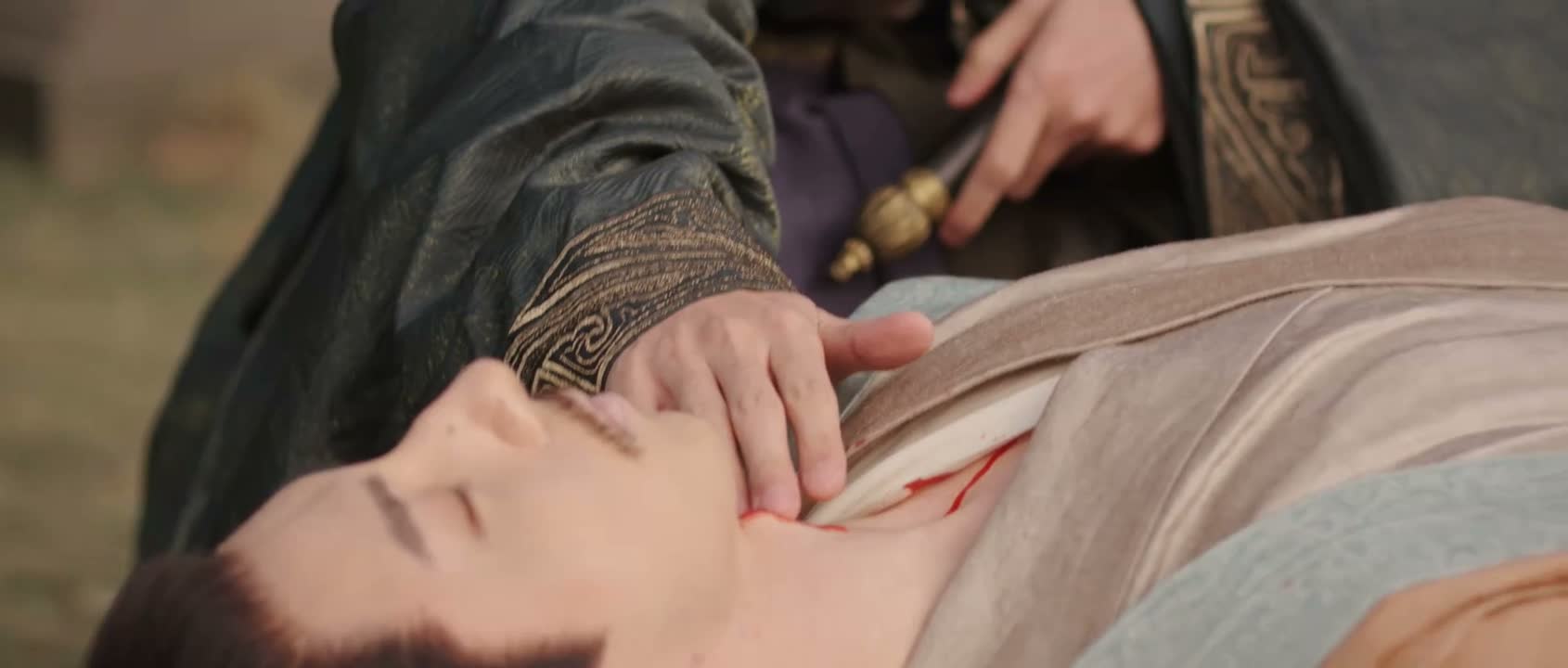 犯了错不敢回家
