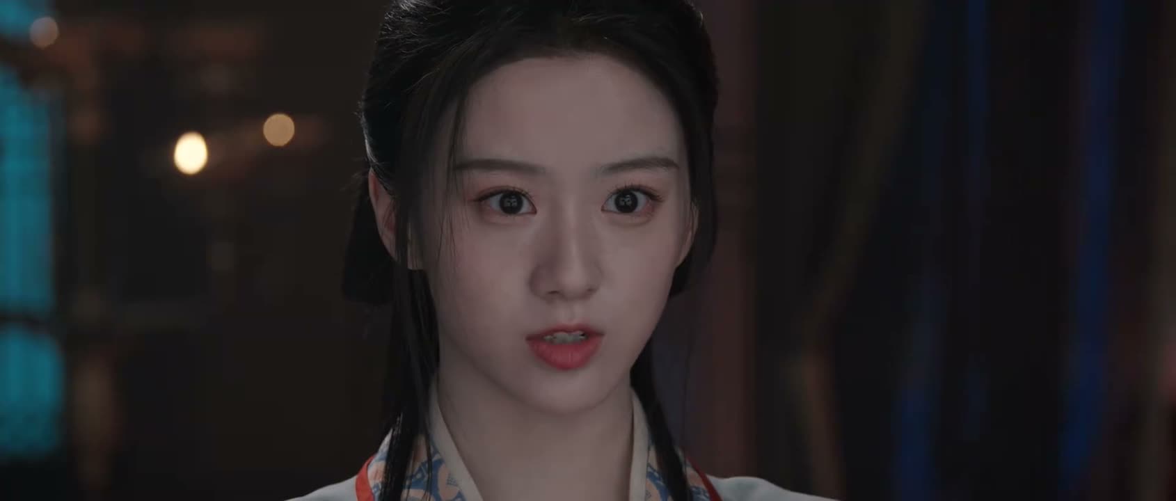 又是怎么设计罗女侠