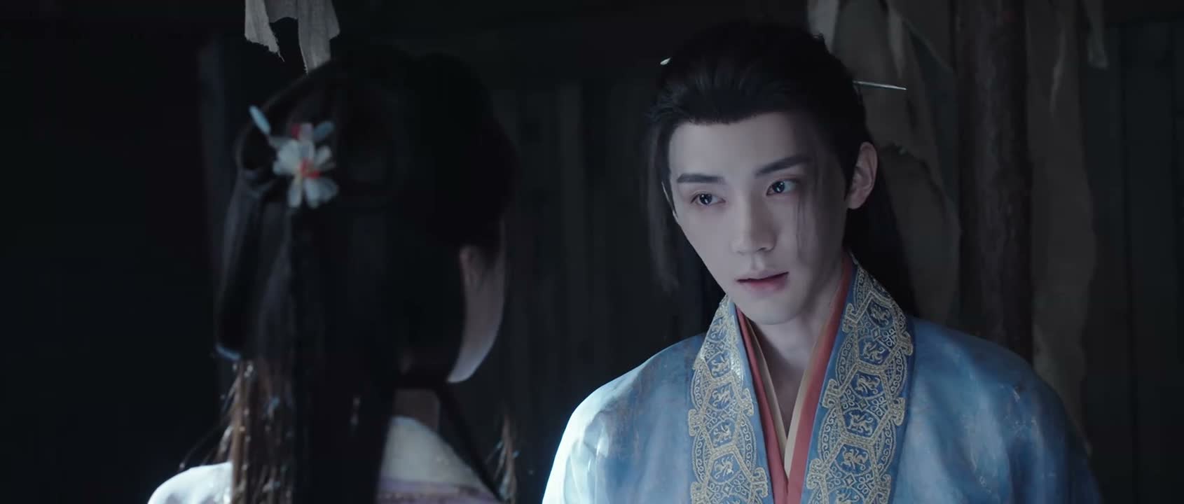 更像是魔教中人