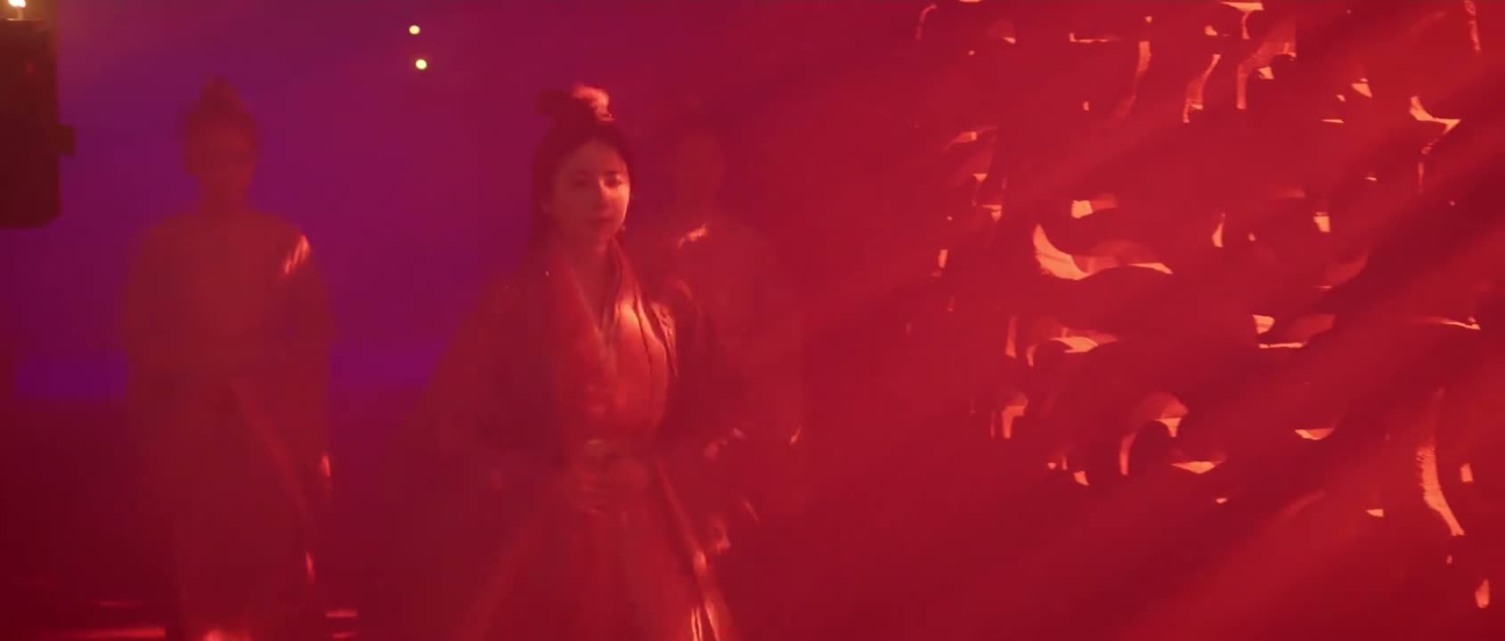 慕清晏从哪找来这么个贱蹄子