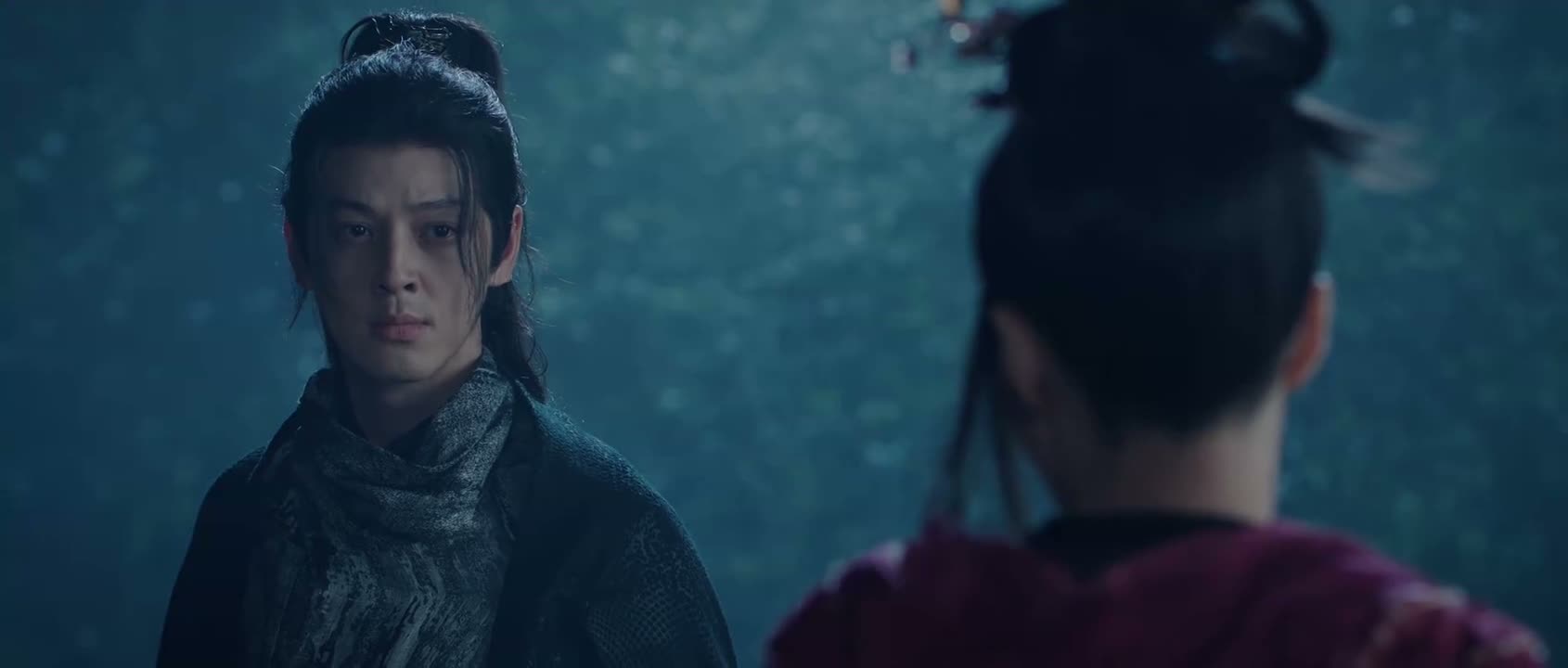你是开阳与瑶光长老收留的孤儿