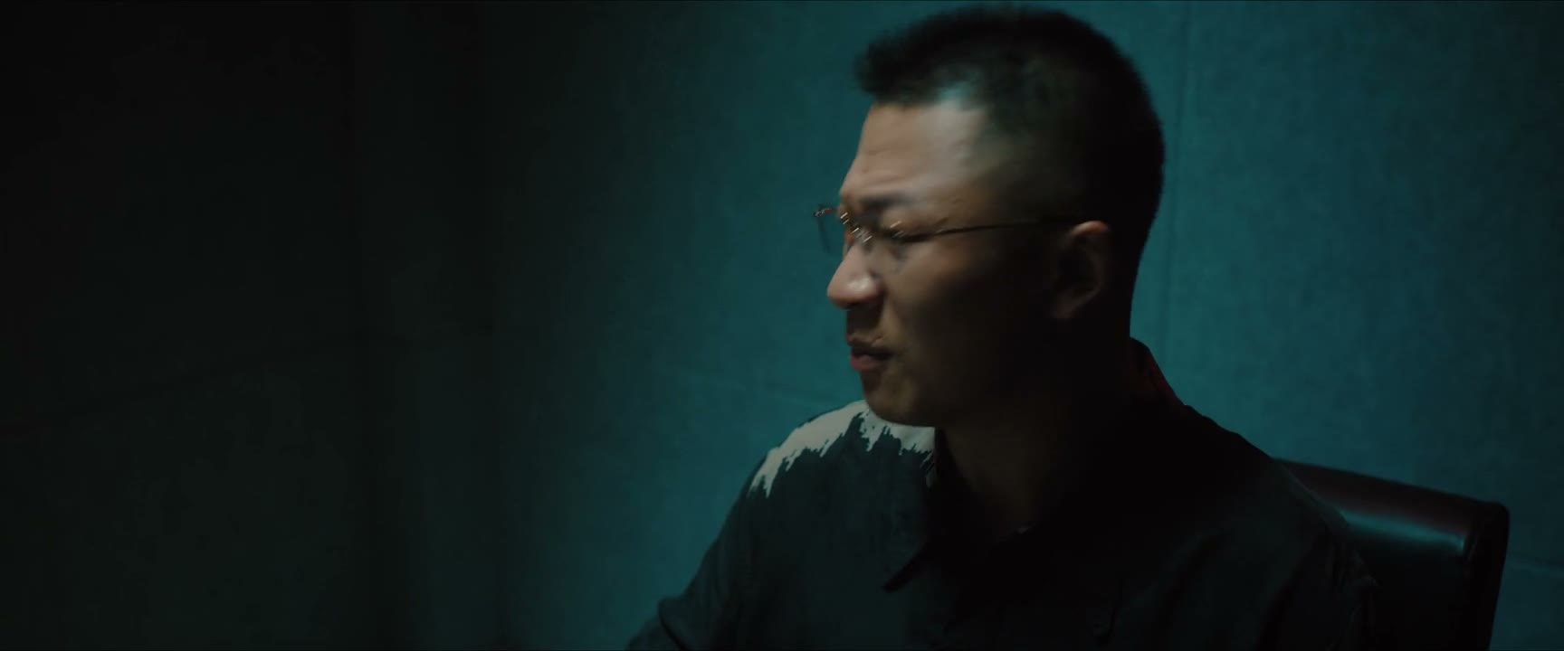 我哪认识那么多吸毒的