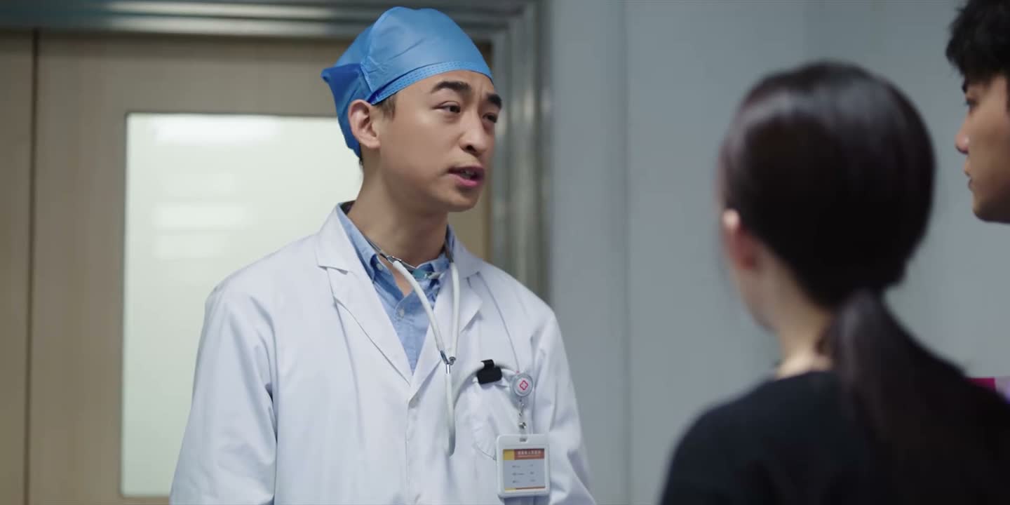 笑得太过头就晕过去了