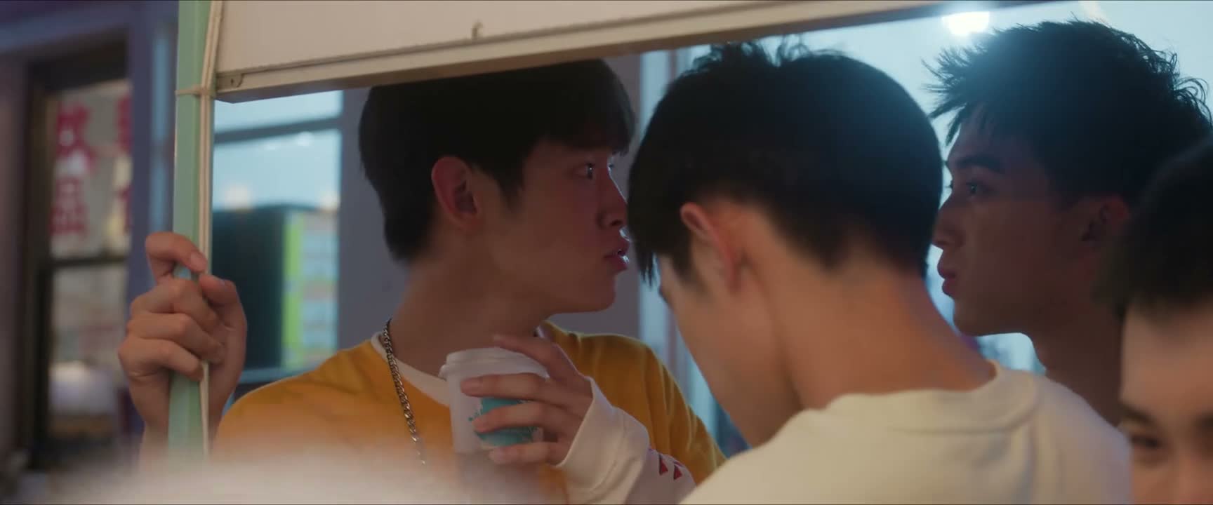我不去就不去 上次去你家吃 我都闹肚子好几天了