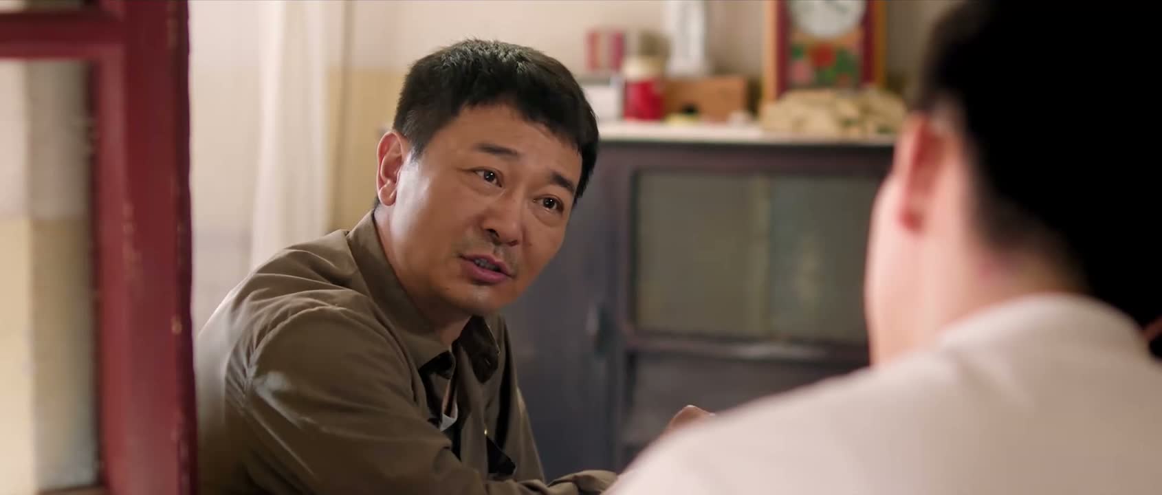 你是支持费霓上大学的