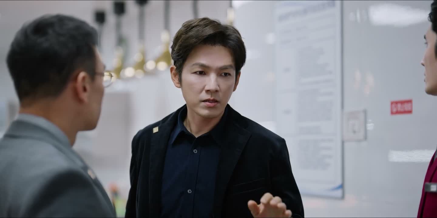 只有客人能坐下来