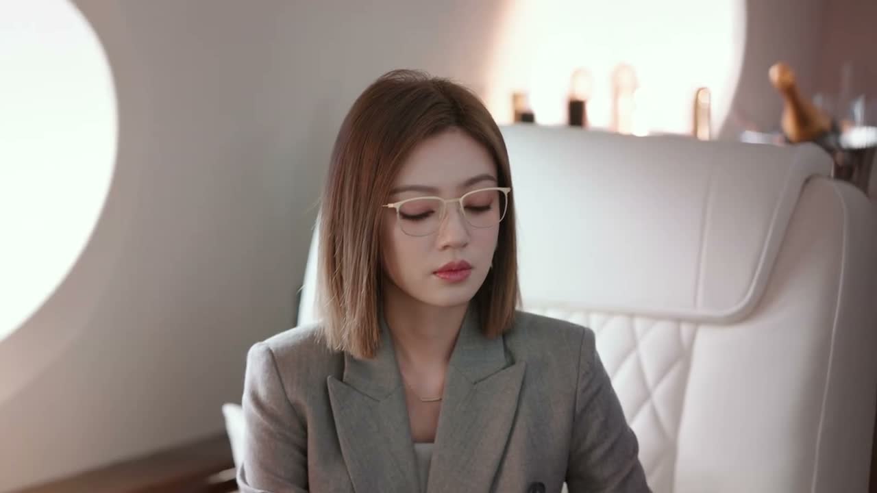 你们这些有钱人玩得就是花