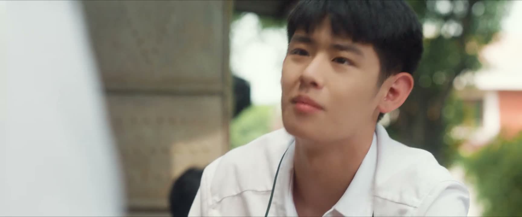 没事就一白眼狼他就
