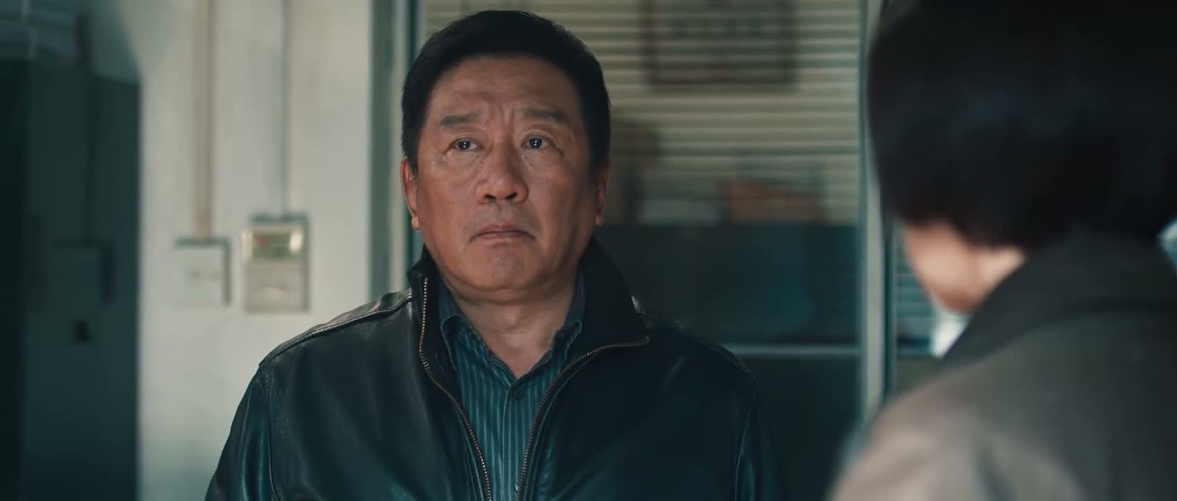 正押解她在回来的路上