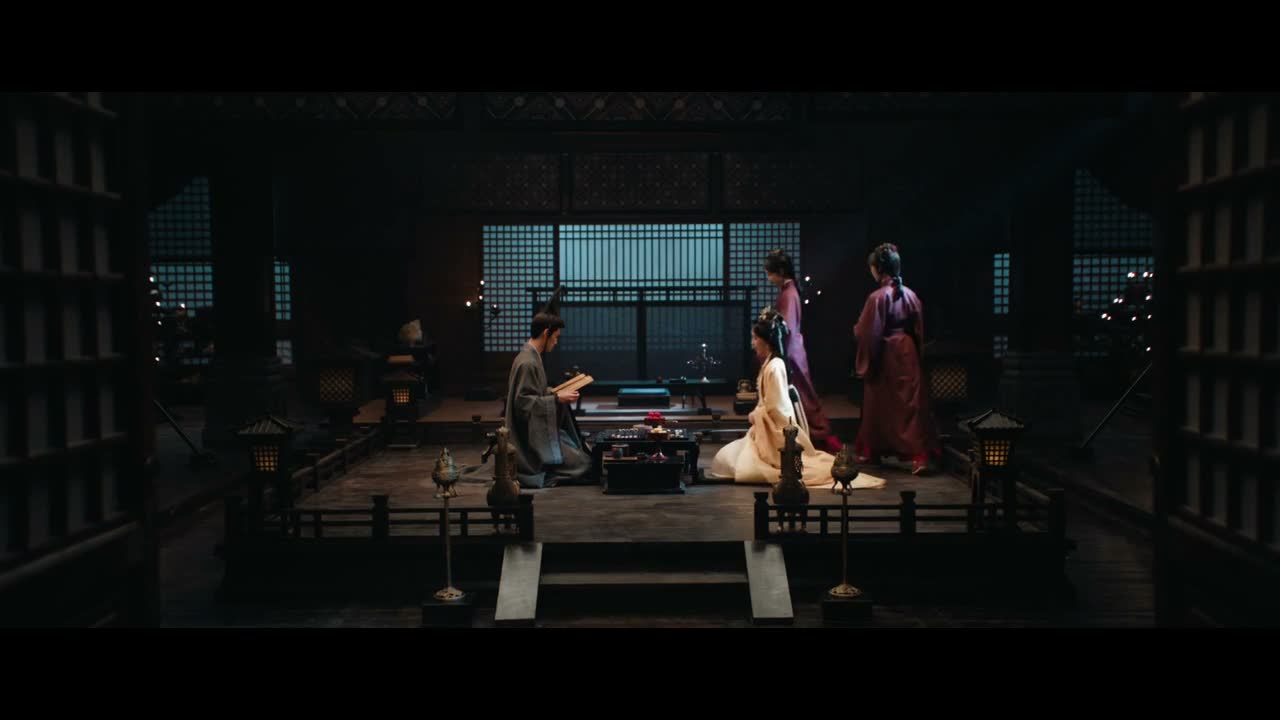 竟未备得薄礼 相赠太傅