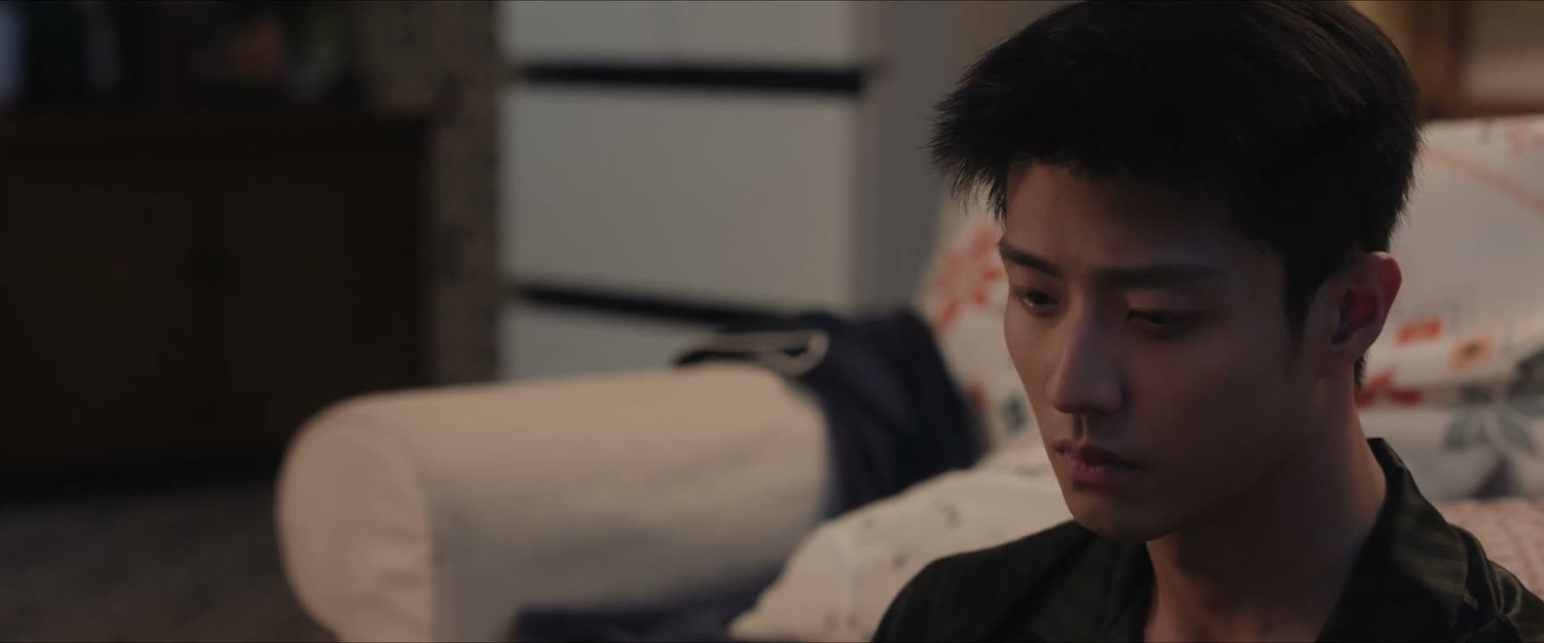 给我点赞 要么