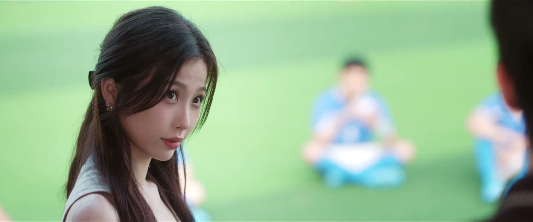 我怎么听不懂 更听不懂 这就说上英文了