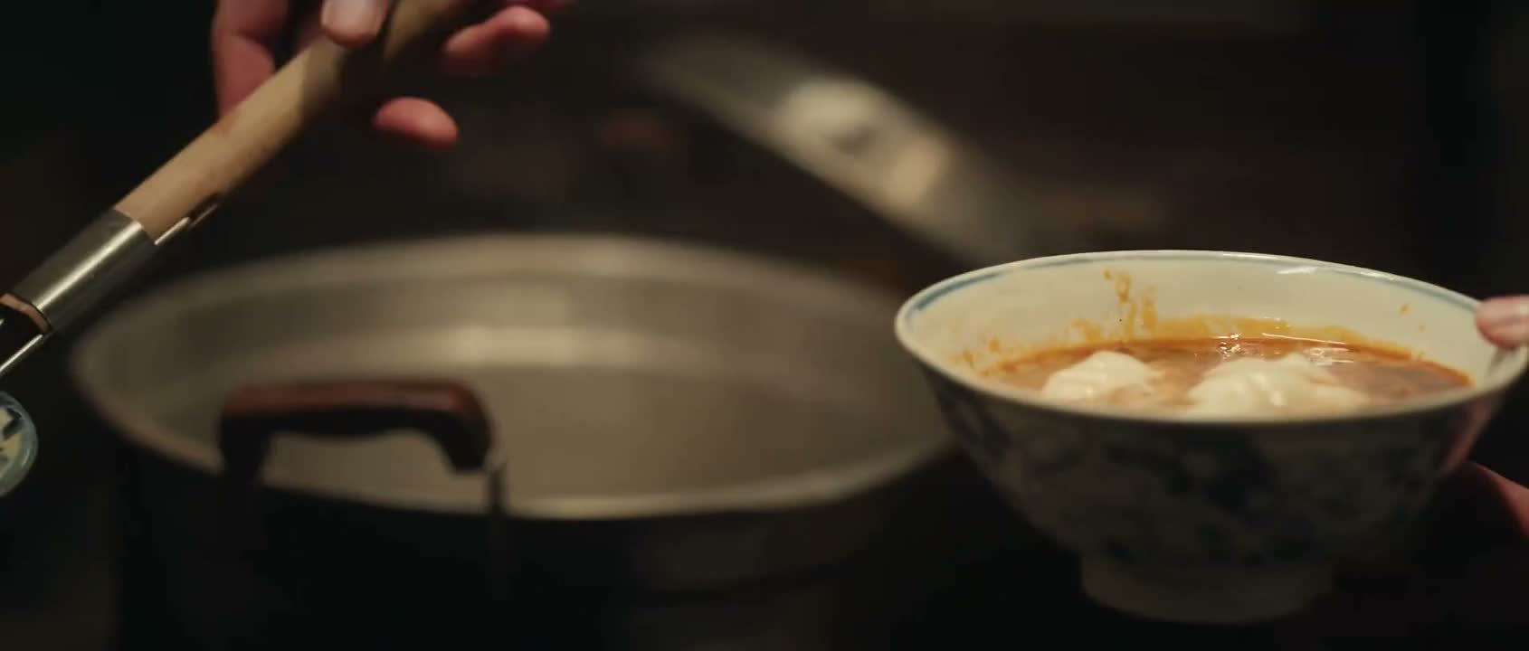 胃口咋这么好的嘛 来 再来一碗
