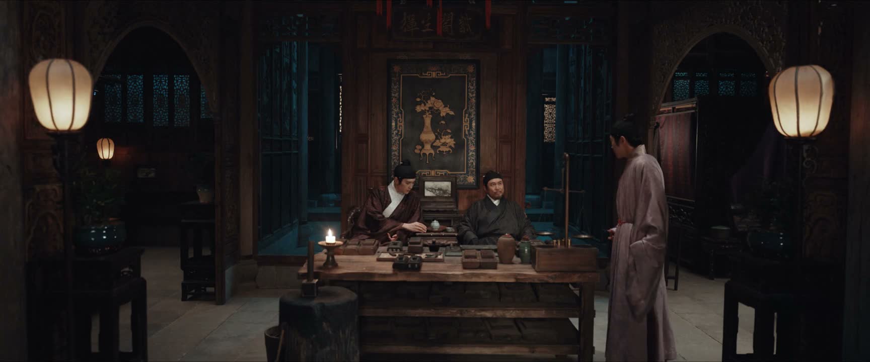 没想到她这便服了软