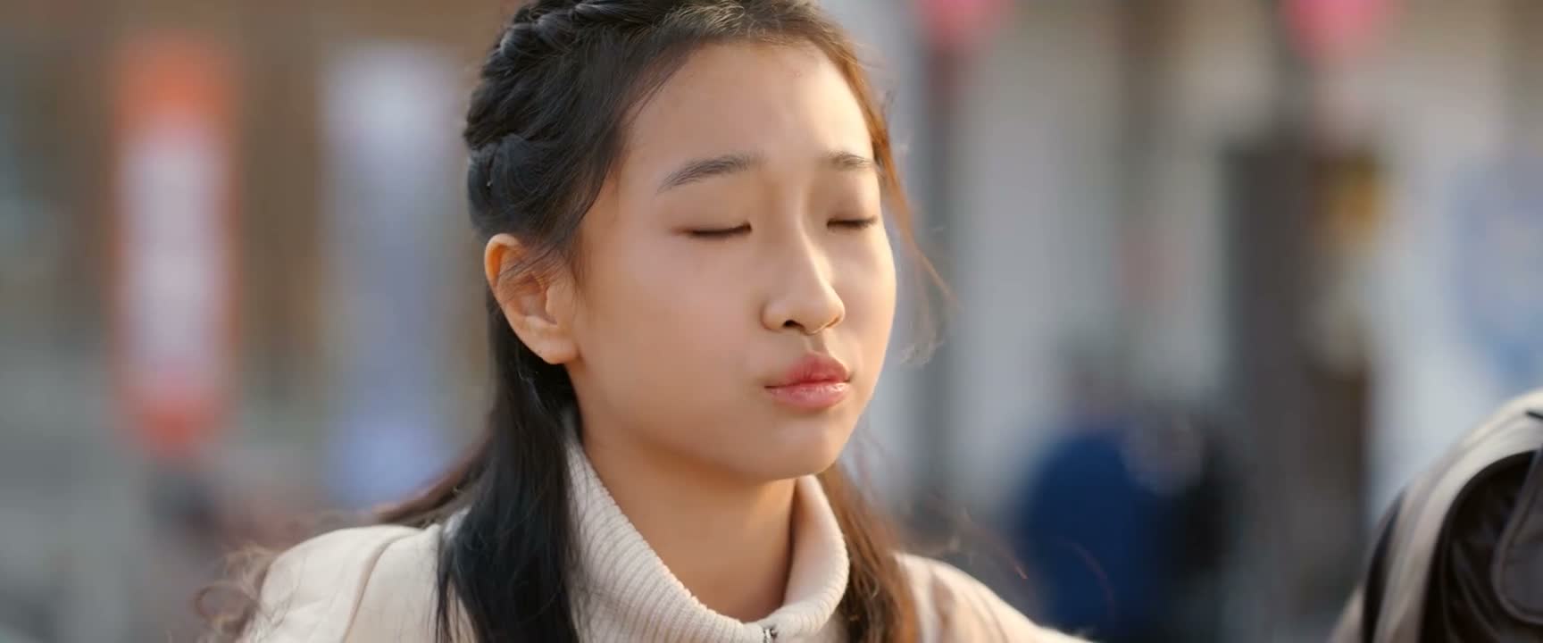 女生就不能有异性朋友吗
