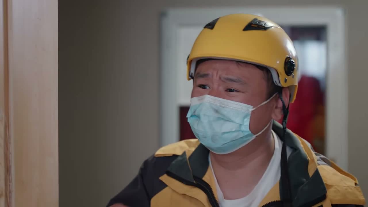 不是 乔老师 是我呀 认识我也不好使