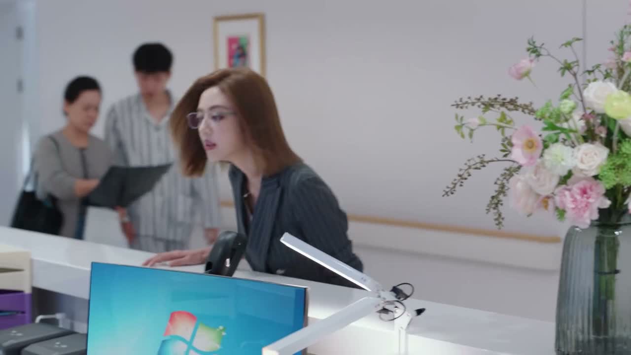 你好 请问你们这是不是有一个 姓裴的病人