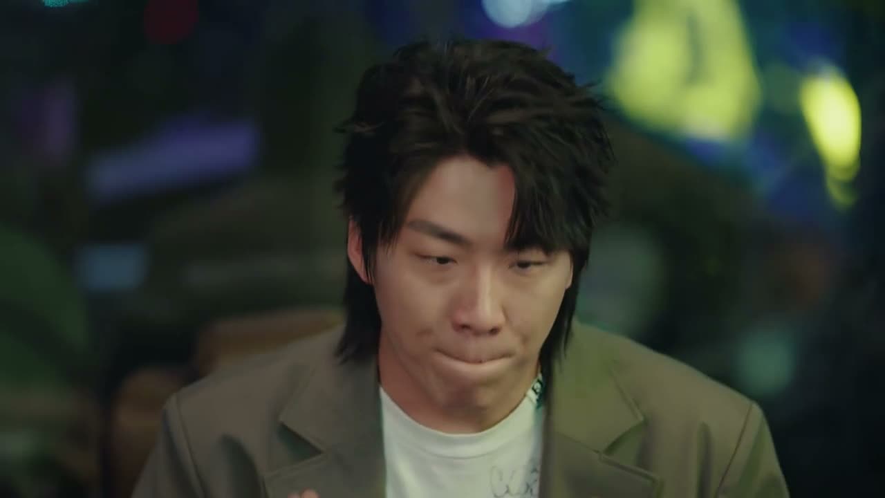 裴总其实是富二代出来创业的