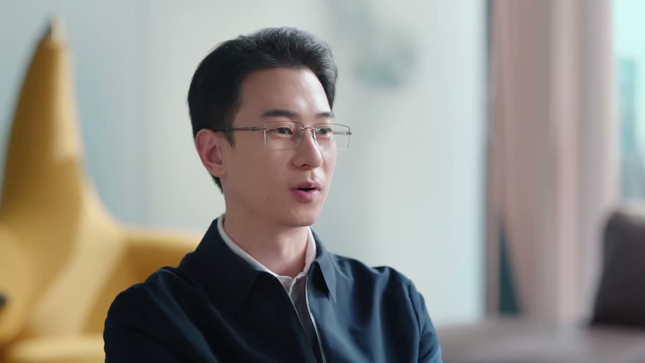 我一会儿看 拿过来 我现在看